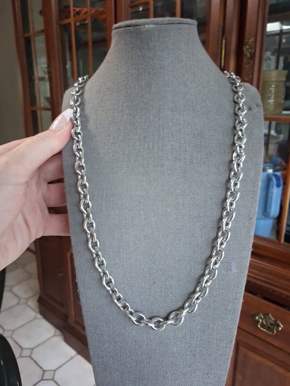 Thick 30 inch Monet chain necklace